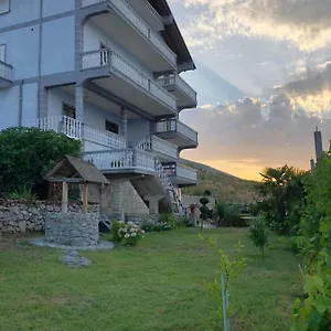 Bella Vista فندق مبيت وإفطار