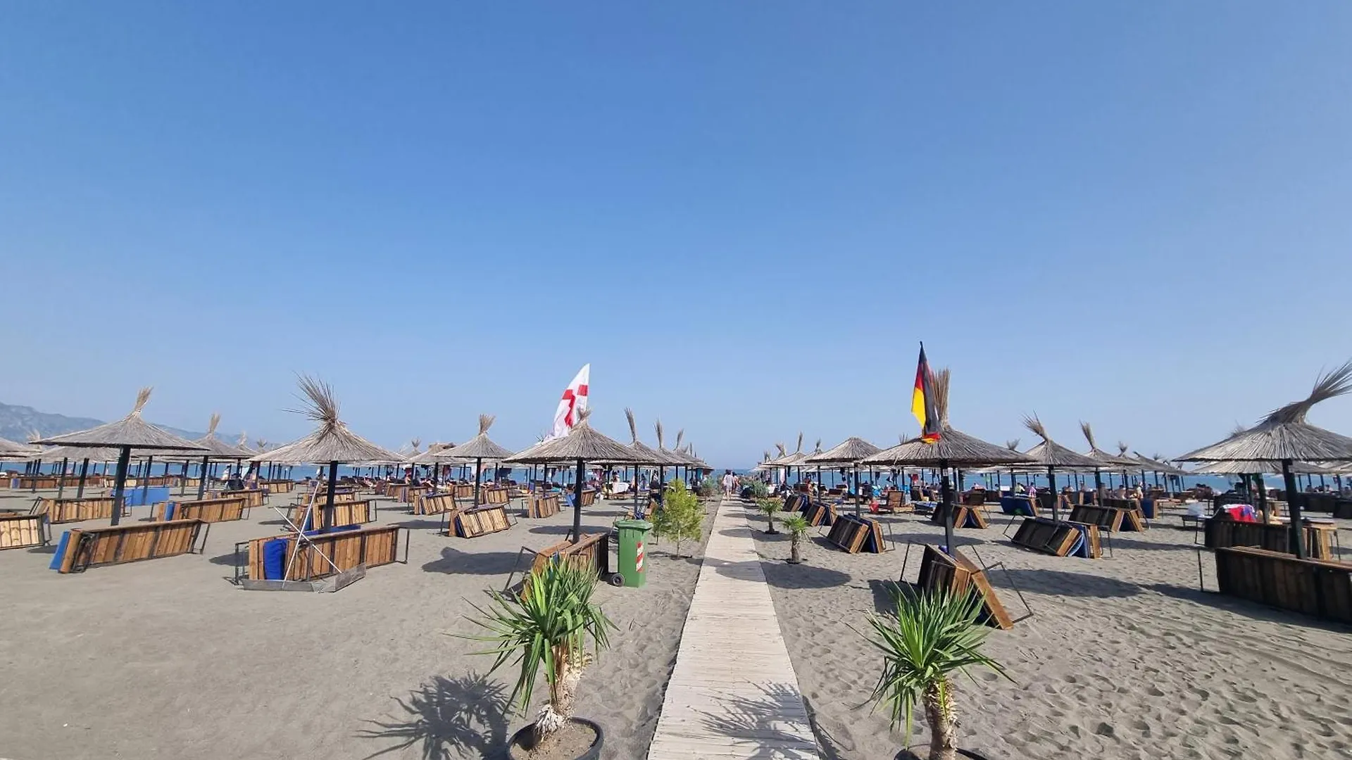 A&D Penthouse 3 Bedroom Apartment Shkoder