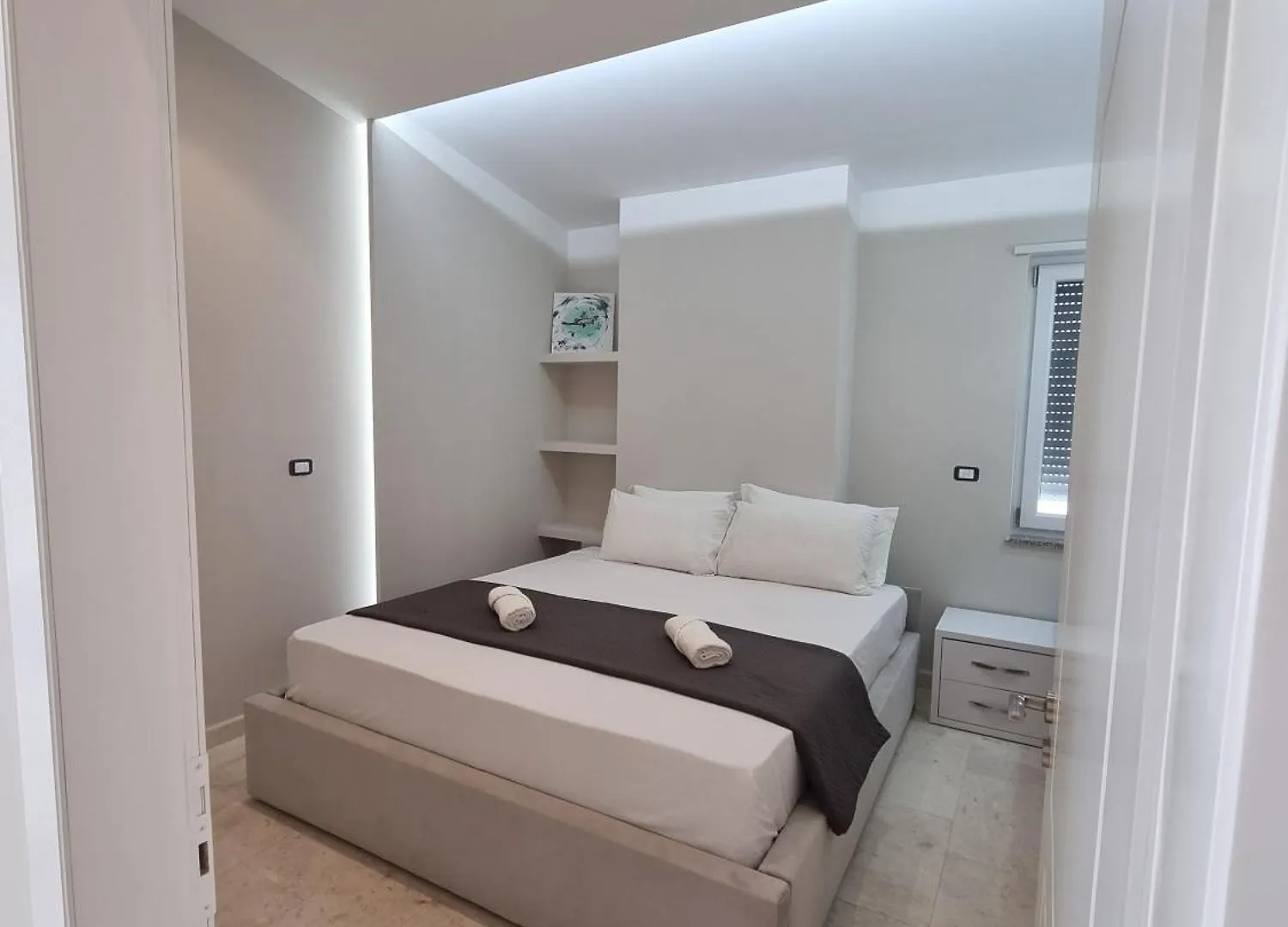 A&D Penthouse 3 Bedroom Apartment Shkoder