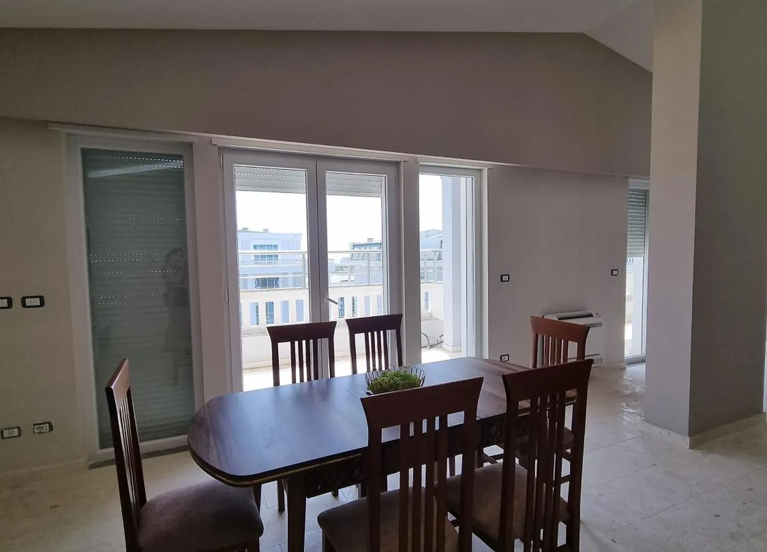 A&D Penthouse 3 Bedroom Apartment Shkoder